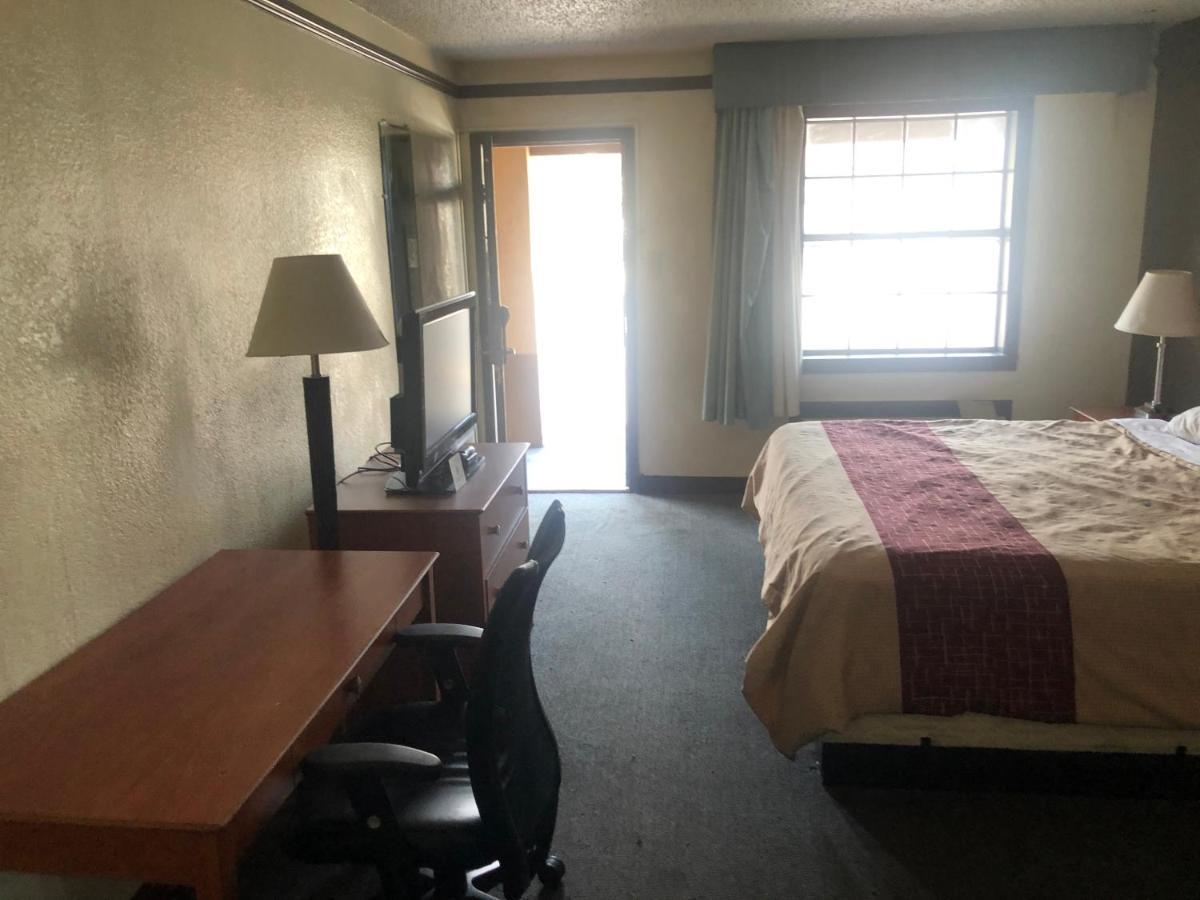 Airport Inn And Suites Tulsa Luaran gambar
